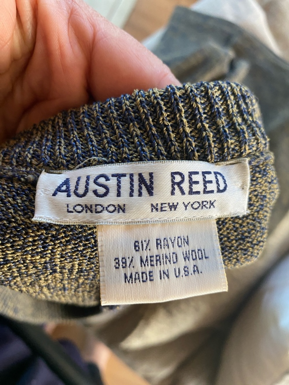 Austin Reed vintage knit Heathered Knit pants - Picture 7 of 8